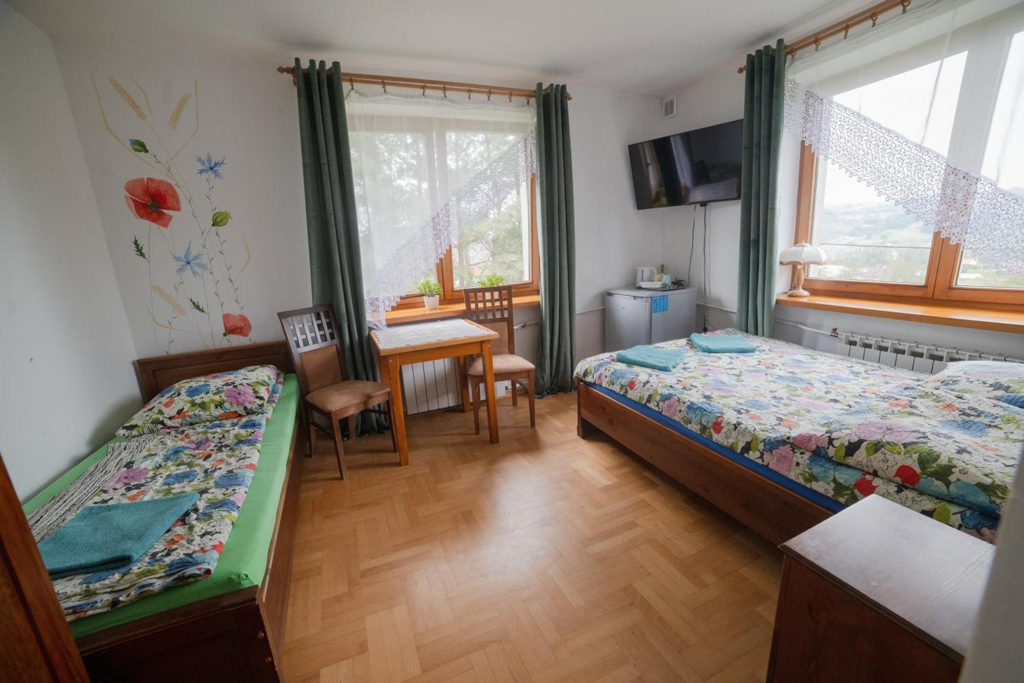 Villa Wisniowy Gaj Ujanowice Exterior foto