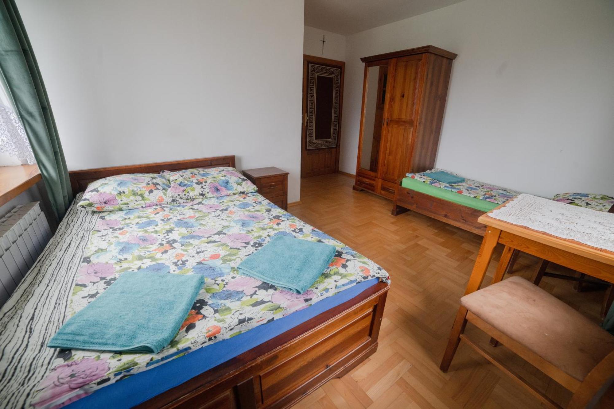 Villa Wisniowy Gaj Ujanowice Exterior foto